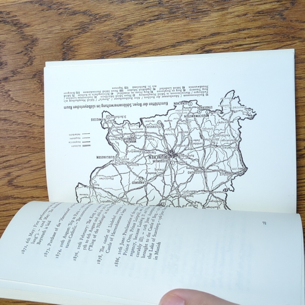 Vintage 1966 Neuschwanstein Castle Paperback Booklet Nonfiction Travel History - Picture 14 of 16